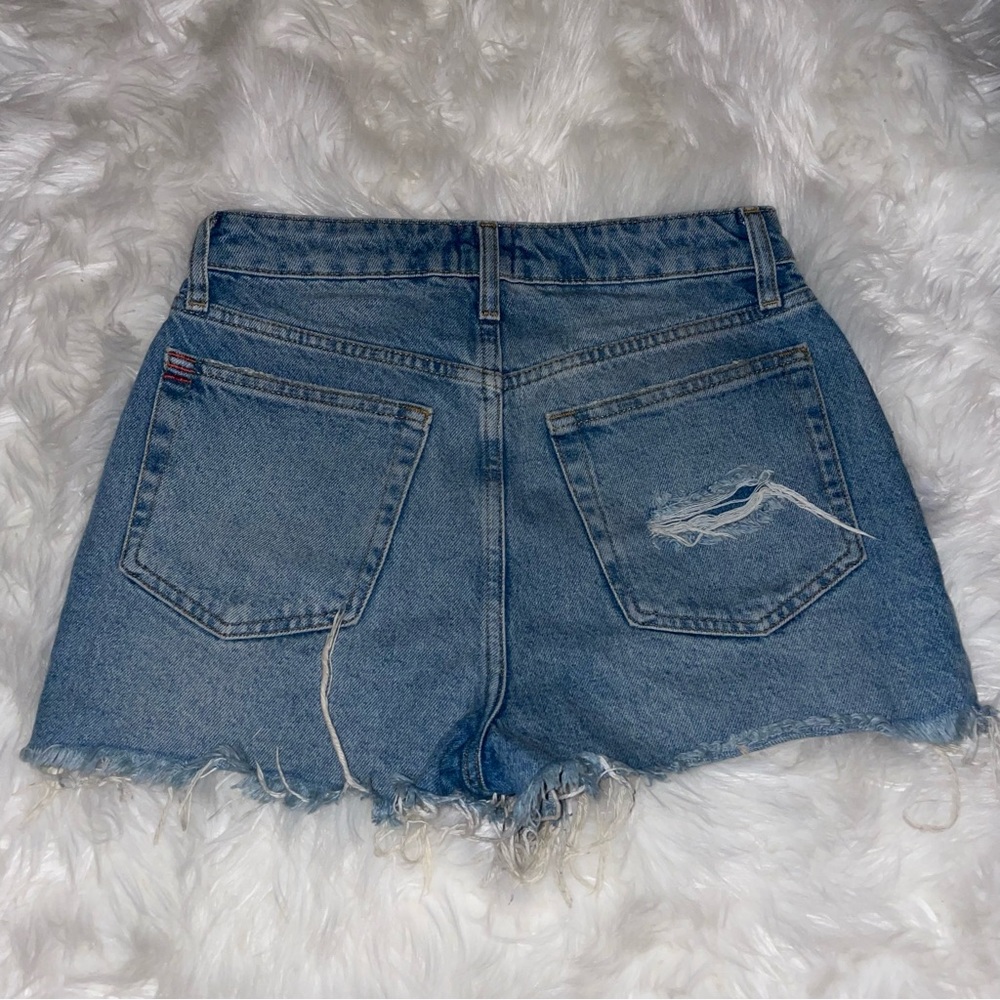 BDG Urban Outfitters Women's High-Waisted Summer Cutoff Blue Denim Shorts - Picture 5 of 8